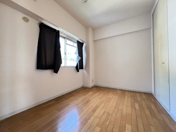 物件内観写真16　(居室)