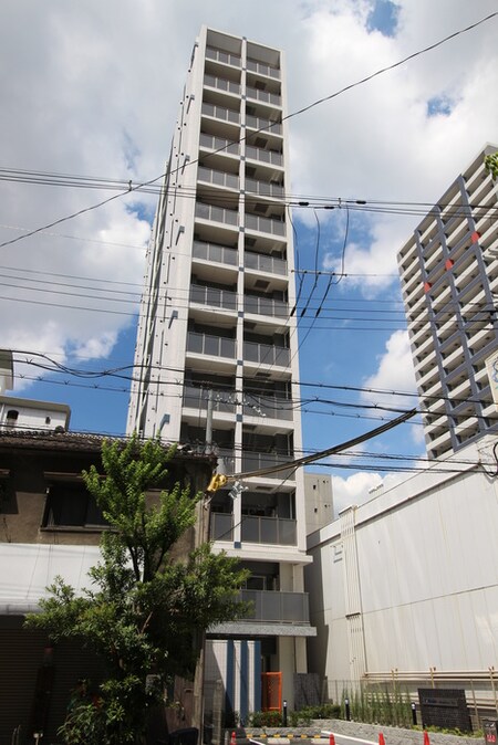 ﾌｫｰﾘｱﾗｲｽﾞ南堀江ｳﾞｨｰﾀ(204)外観写真