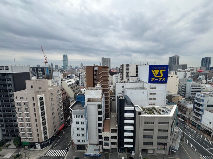 物件内観写真22　(室内からの展望)