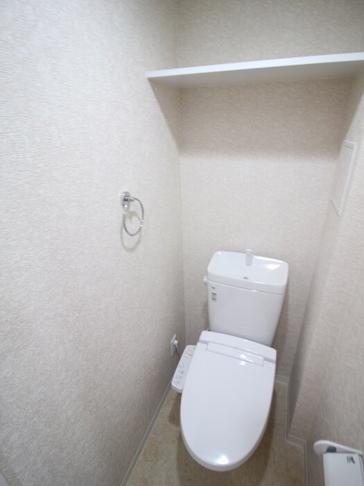 物件内観写真14　(トイレ)