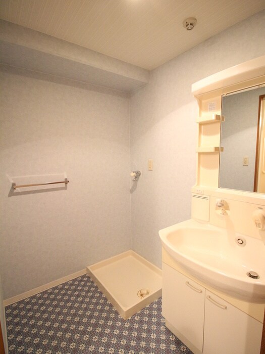 物件内観写真9　(洗面)