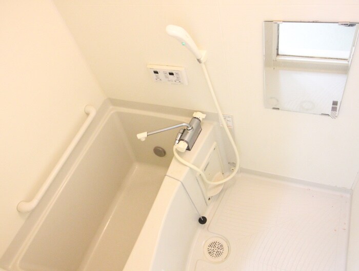 物件内観写真11　(バス／シャワールーム等)