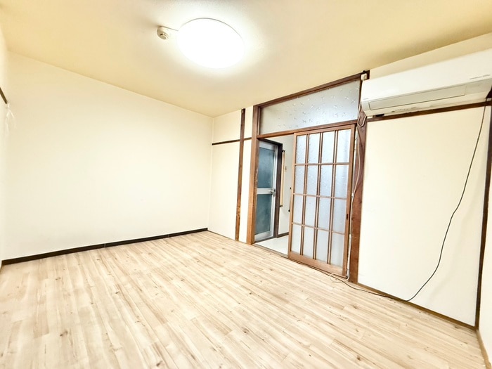 物件内観写真7　(居室)