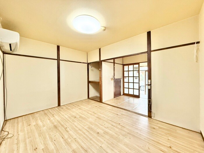 物件内観写真9　(居室)