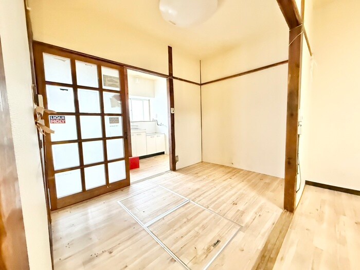 物件内観写真10　(居室)