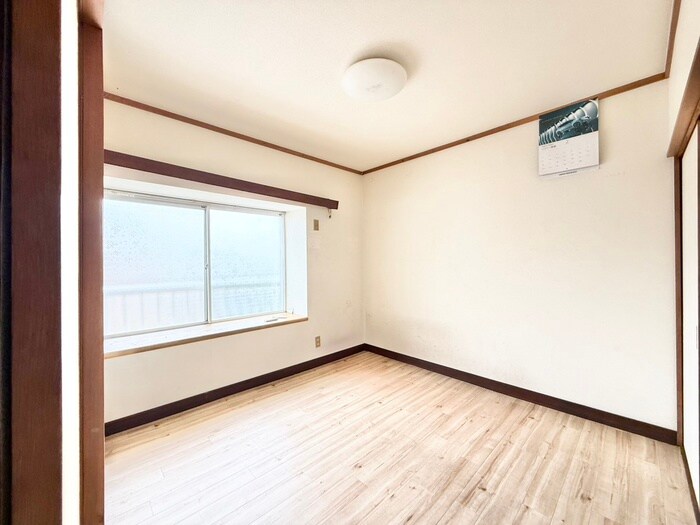 物件内観写真16　(居室)