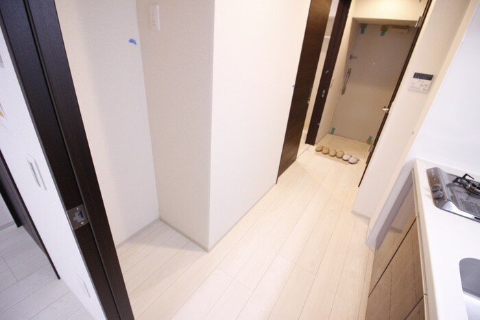 物件内観写真20　(廊下)