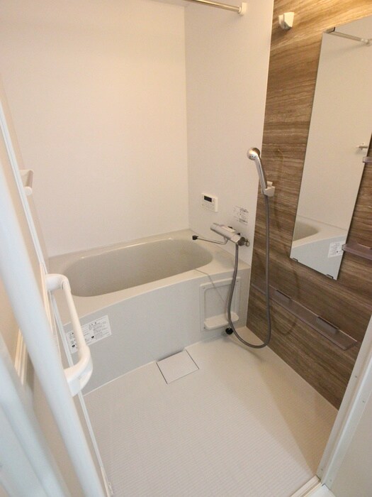 物件内観写真8　(バス／シャワールーム等)