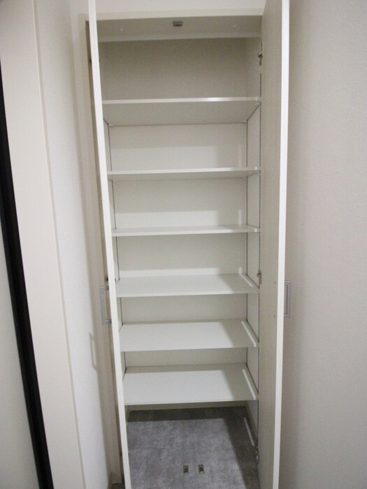 物件内観写真19　(靴箱)