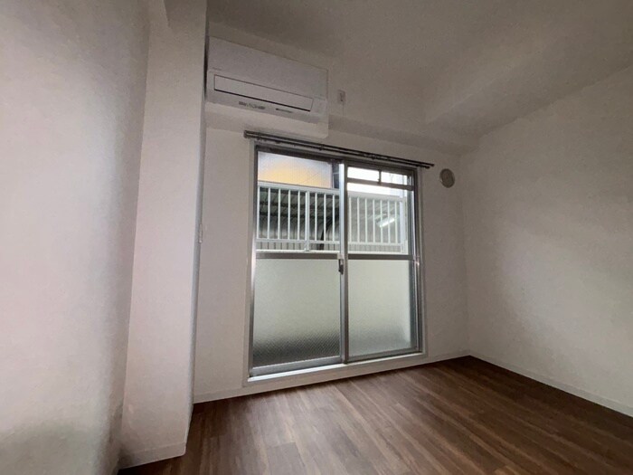 物件内観写真11　(居室)