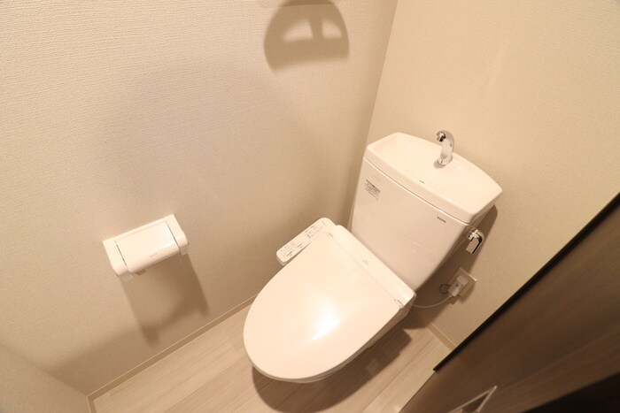 物件内観写真12　(トイレ)