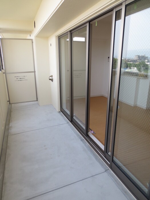 物件内観写真10　(居室)