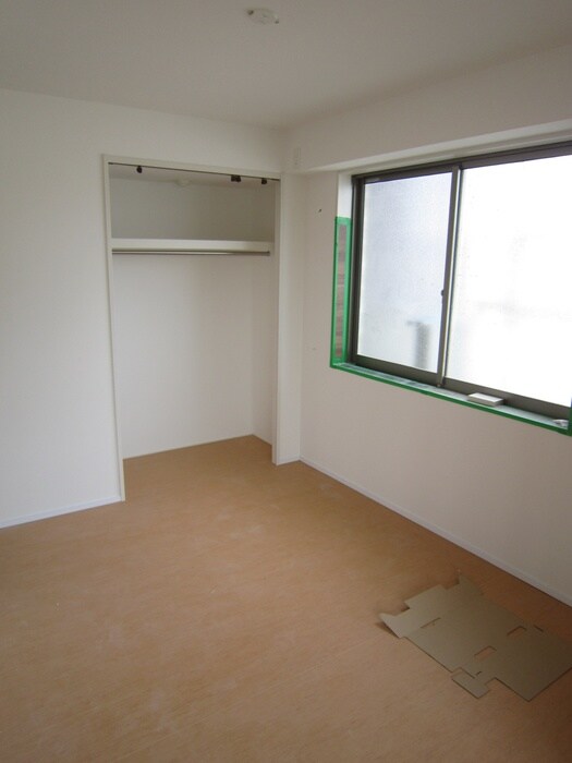 物件内観写真11　(居室)