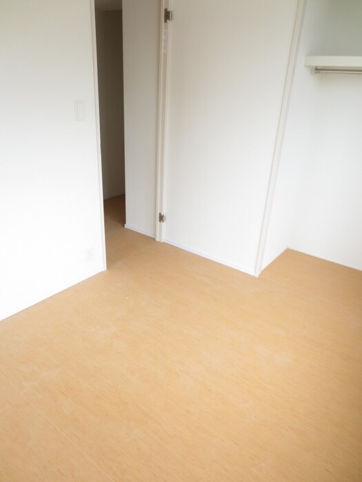物件内観写真13　(居室)