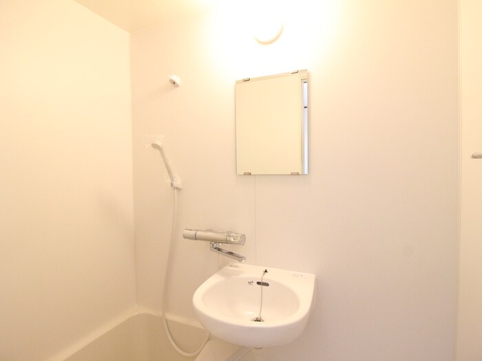 物件内観写真12　(洗面)