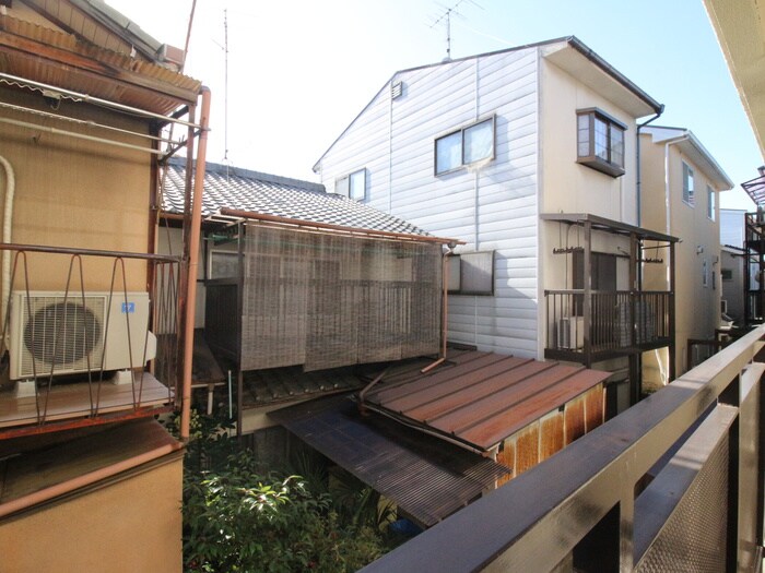 物件内観写真16　(室内からの展望)