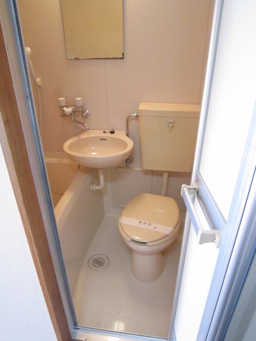 物件内観写真13　(トイレ)