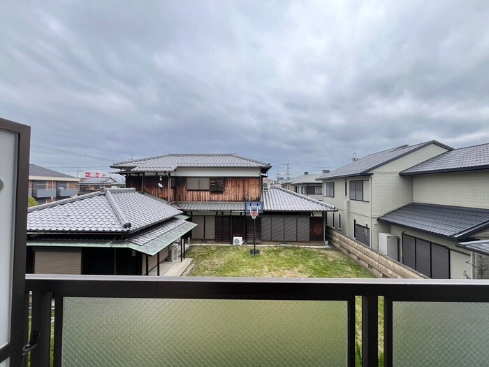 物件内観写真15　(室内からの展望)