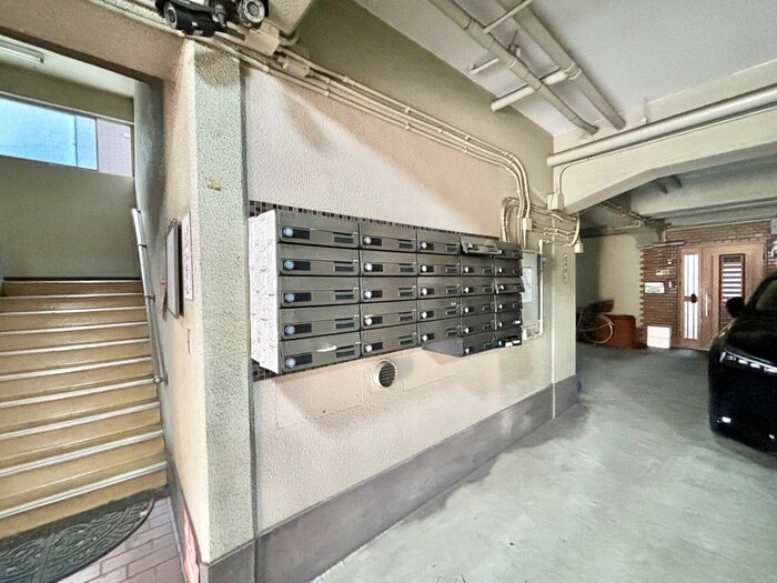 物件外観写真4　(建物設備)