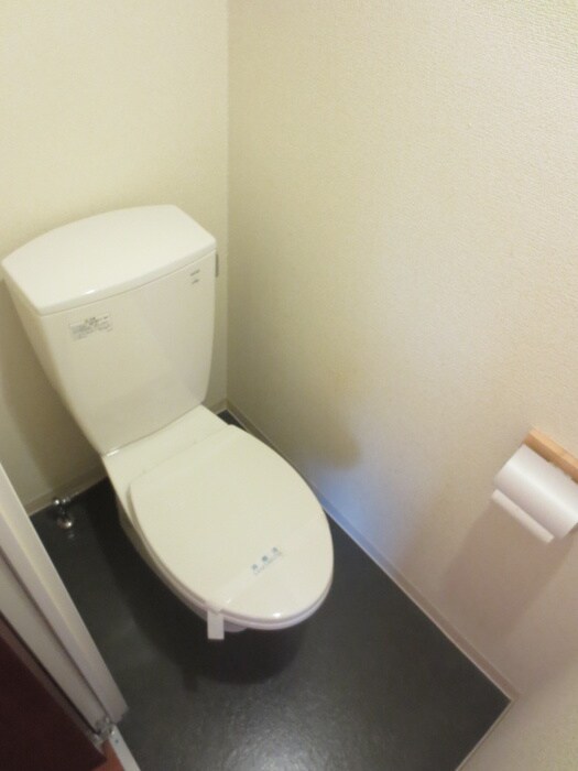 物件内観写真12　(トイレ)