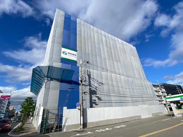 物件外観写真4　(建築中)