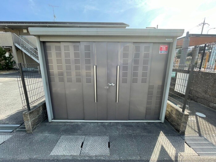 物件外観写真4　(建物設備)