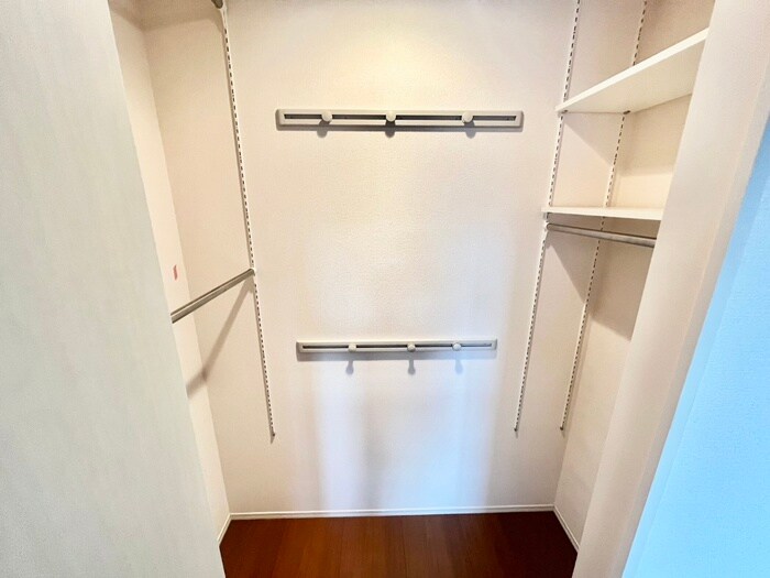 物件内観写真13　(収納)