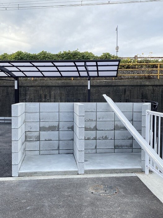 物件外観写真6　(建物設備)