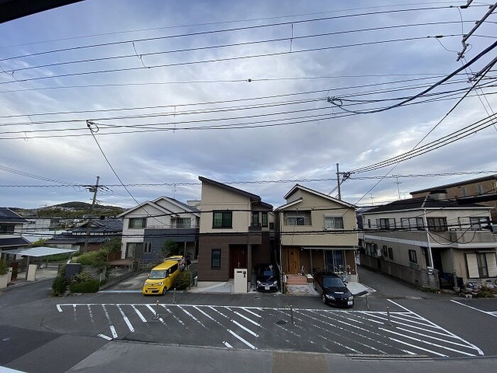 物件内観写真22　(室内からの展望)