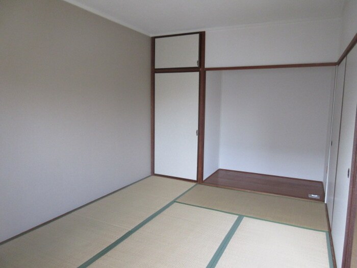 物件内観写真9　(居室)