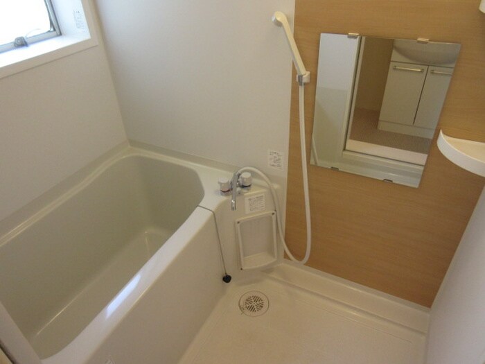 物件内観写真10　(バス／シャワールーム等)