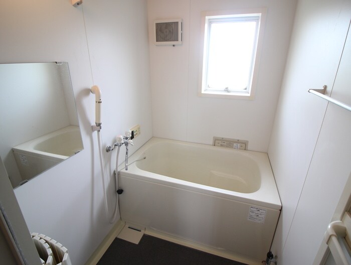 物件内観写真12　(バス／シャワールーム等)