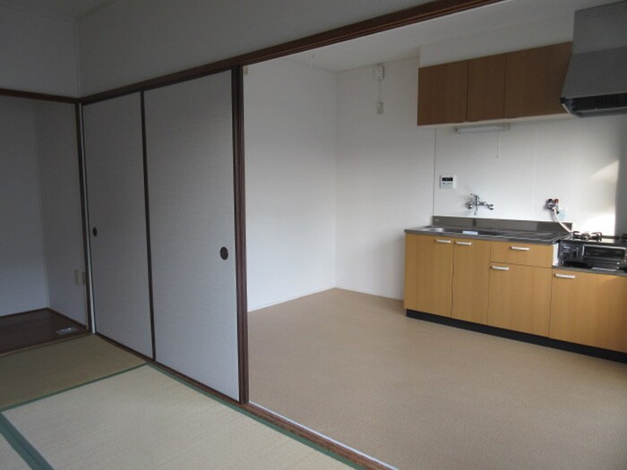 物件内観写真15　(居室)