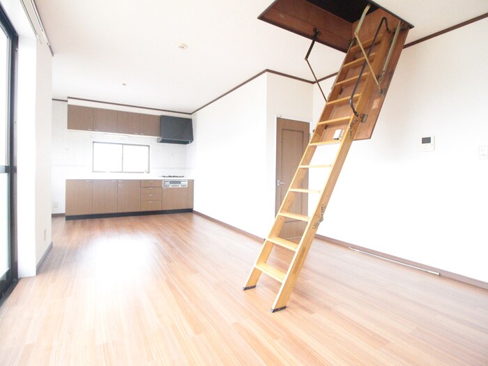 物件内観写真7　(居室)