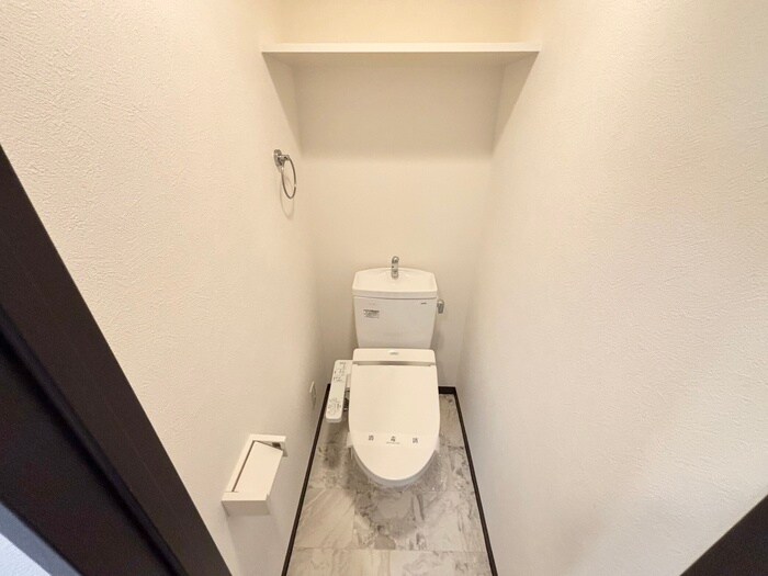 物件内観写真14　(トイレ)