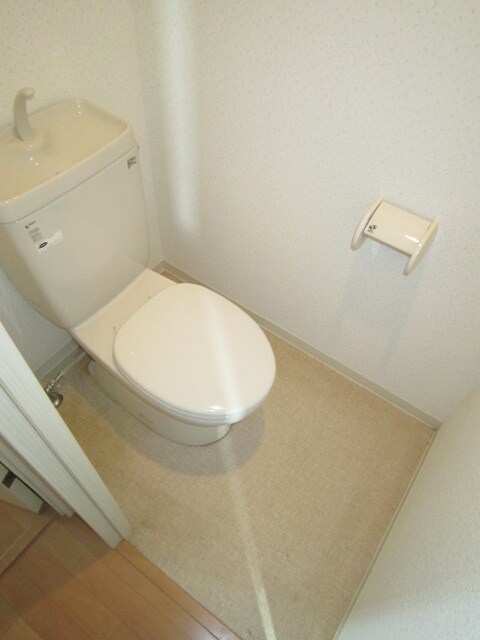 物件内観写真16　(トイレ)