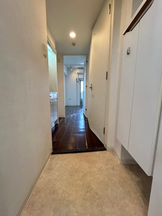 物件内観写真19　(廊下)