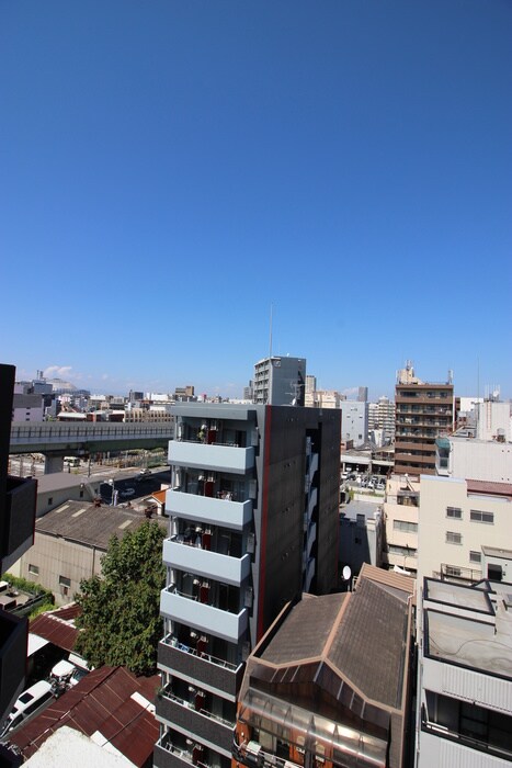 物件内観写真22　(室内からの展望)