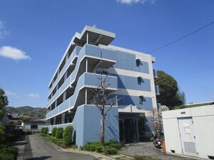 クレールハイム外観写真