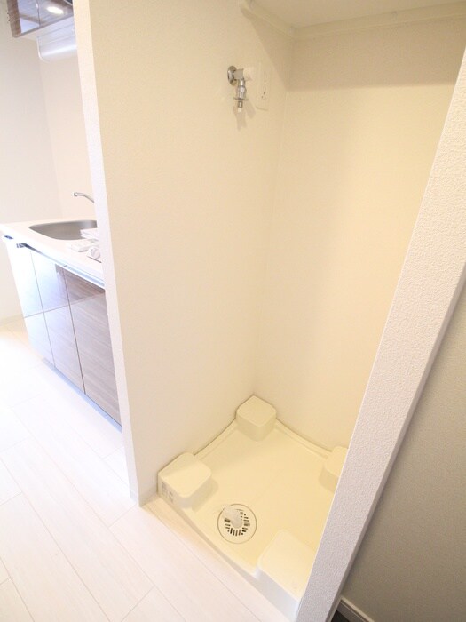 物件内観写真20　(洗濯機置場)