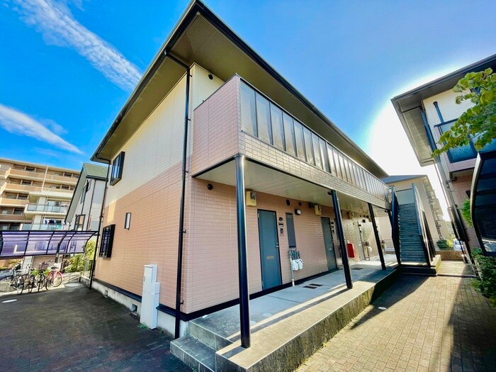 物件外観写真1　(外観写真)