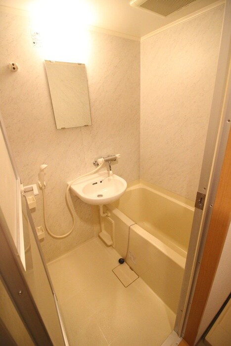 物件内観写真7　(バス／シャワールーム等)