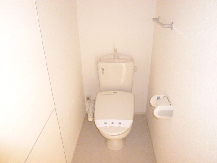 物件内観写真11　(トイレ)