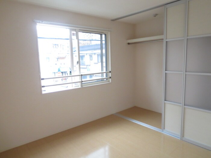 物件内観写真15　(居室)