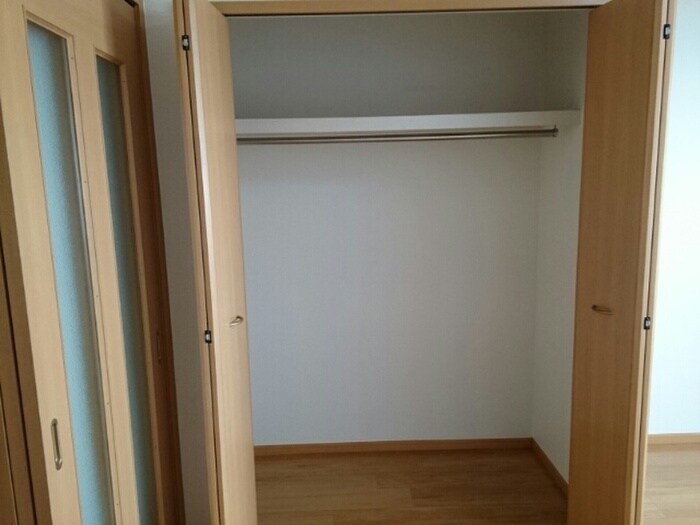 物件内観写真13　(収納)