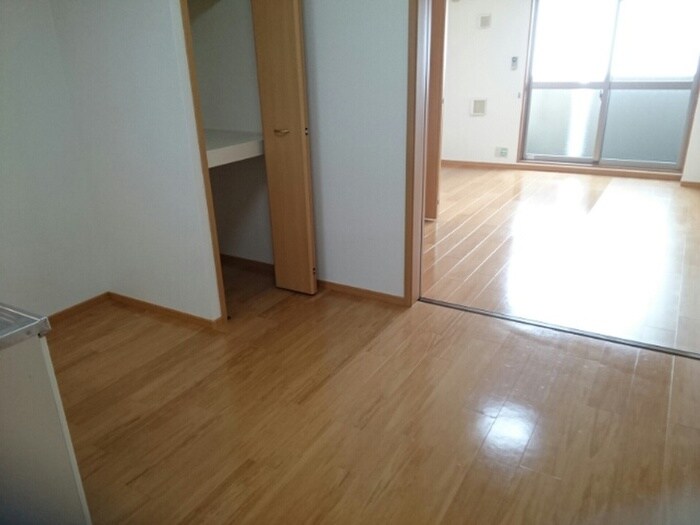 物件内観写真18　(居室)