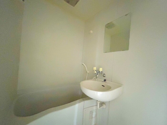 物件内観写真8　(バス／シャワールーム等)