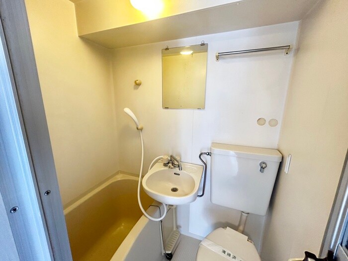 物件内観写真12　(洗面)