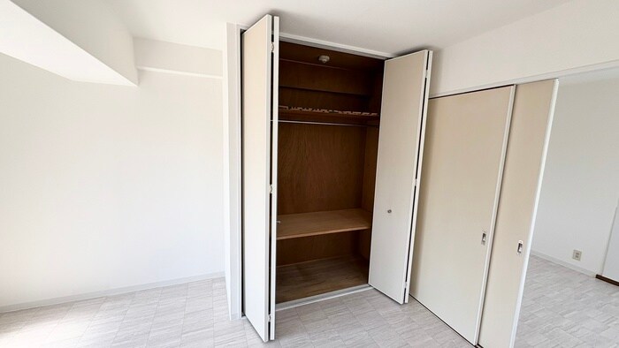 物件内観写真18　(収納)