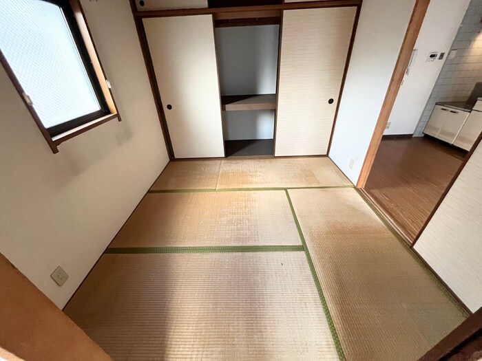 物件内観写真14　(居室)